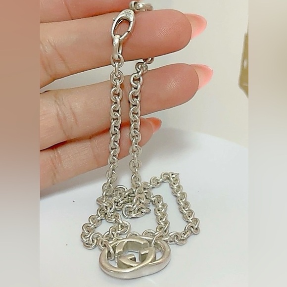 GUCCI Interlocking GG Silver Ag925 Necklace - Picture 7 of 10